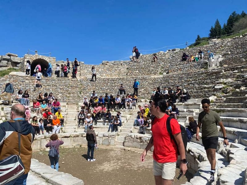 3-hour Ephesus and Terrace Houses Tour Kusadasi Cruiser Only - Walking through Ephesus in two focused hours