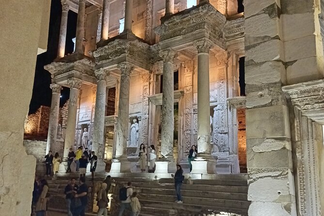 All-Inclusive Private Ephesus Tour from Kusadasi Port or hotel - Leather craft and the 30-minute fashion show