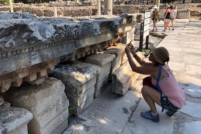 Best of Ephesus Private Tour FOR CRUISE GUESTS ONLY - Walking through the Ancient City of Ephesus