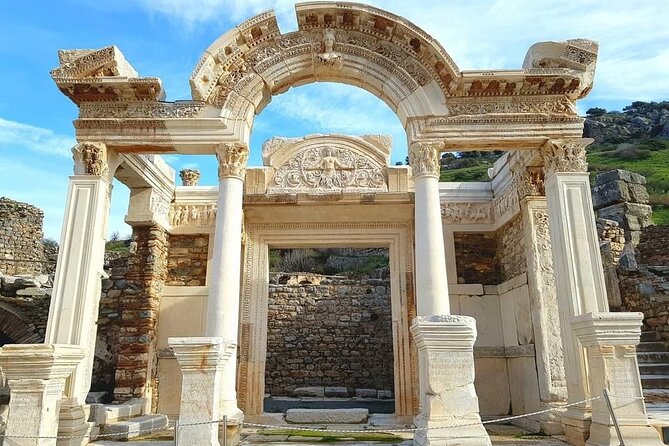 BEST SELLER EPHESUS TOUR FOR CRUISERS Skip Line and OnTime Return - St. John’s Basilica and the Temple of Artemis