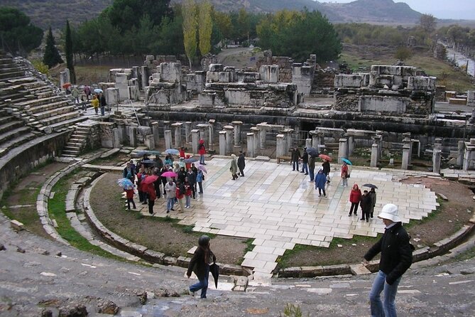 Biblical Jewels of Ephesus - Walking through Ephesus in two focused hours
