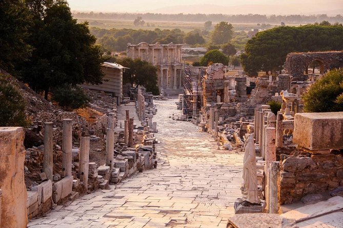 Ephesus and St. Mary's House tour from Kusadasi with Lunch - Transport, group size, and the six-hour schedule