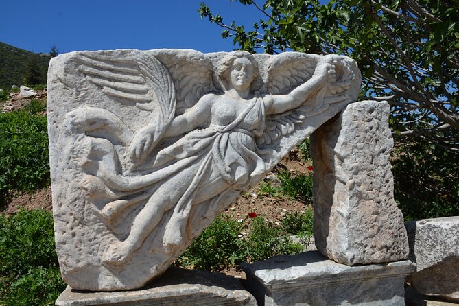 Ephesus and Virgin Mary House Private Tour with Lunch and Pickup - A quieter hour at Virgin Mary’s House
