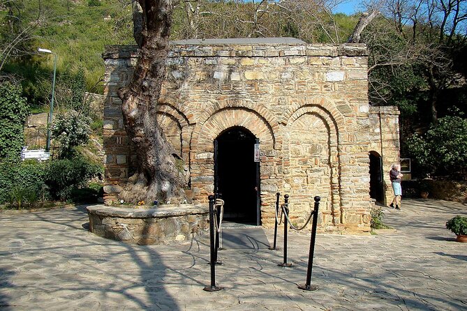 Ephesus and Virgin Mary House Private Tour with Lunch and Pickup - Lunch and local handicrafts in Selcuk