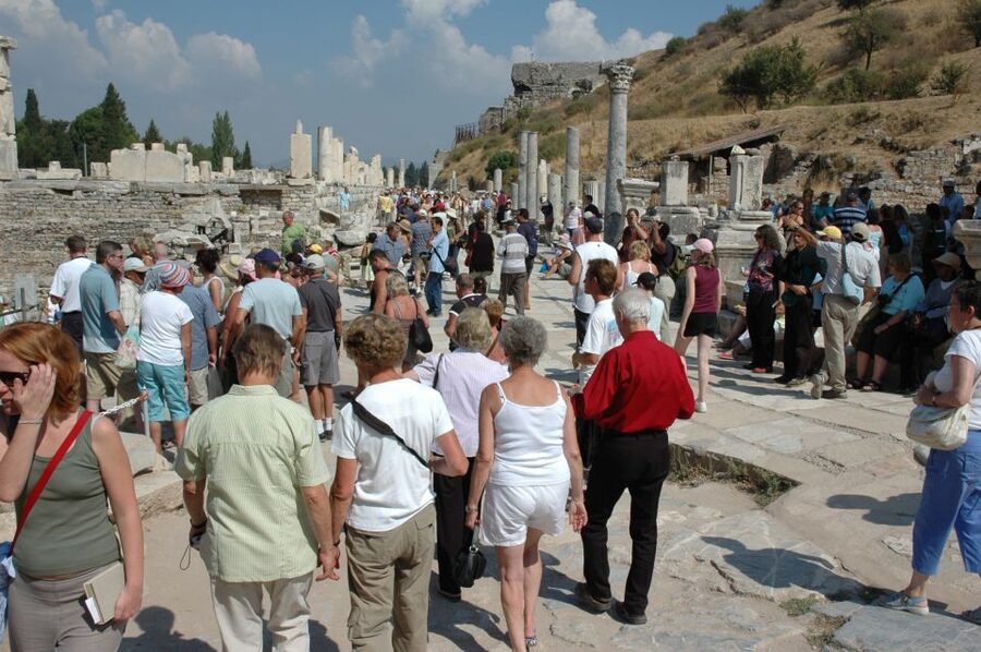 Ephesus: Full-Day Tour from Kusadasi or Izmir - Why Ephesus deserves the full day