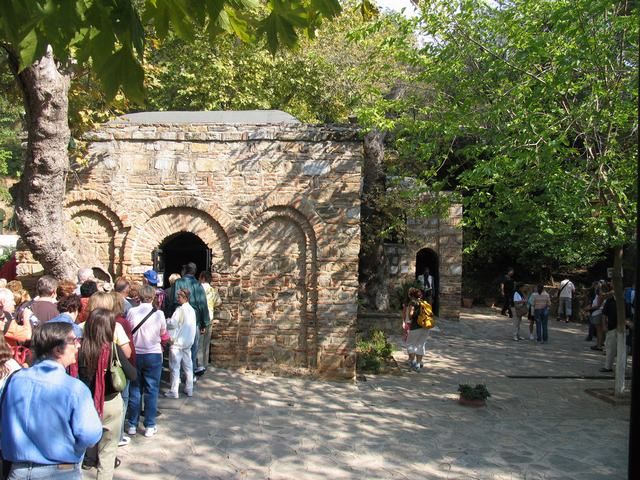 Ephesus: Full-Day Tour from Kusadasi or Izmir - Guide quality and language choice