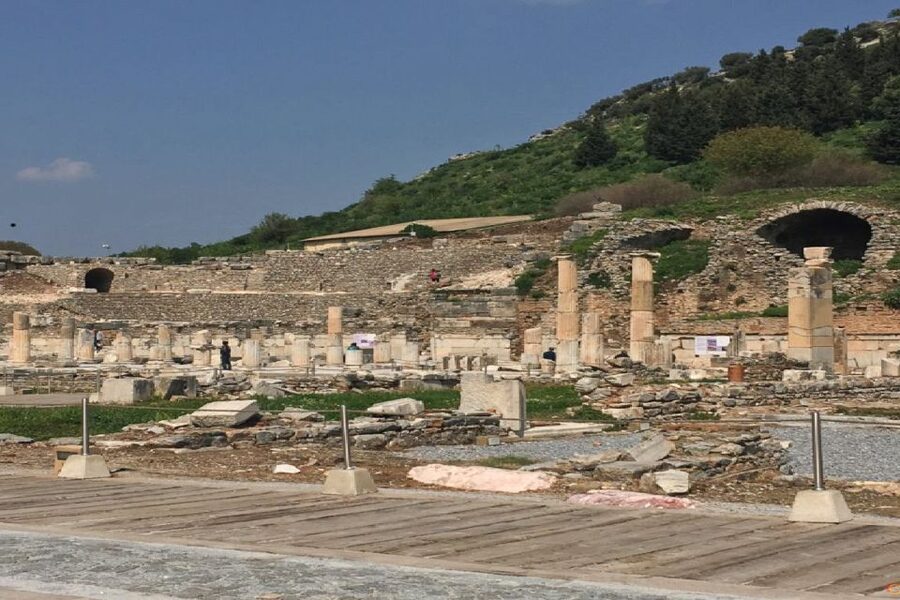 Ephesus: House of Virgin Marry & Artemis w Lunch & Ticket - Craft workshops show how Turkish goods are made