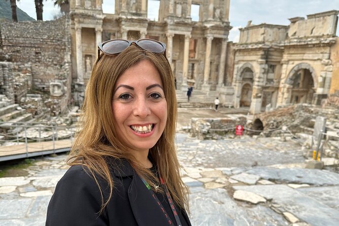 Ephesus Shoreexcursion from Kusadasi Port - Hadrian Temple, Domitian Temple, and the Nike Statue