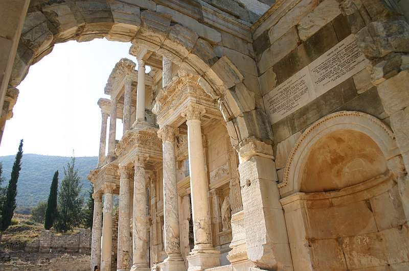 Ephesus: Small Group Tour for Cruise Passengers - Temple of Artemis and the last ancient-world stop