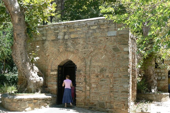 Ephesus Tour With Small Group From Kusadasi - An eight-hour day made easier by the van