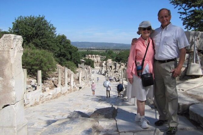 FOR CRUISE GUESTS / Archaeological Ephesus Tour from Kusadasi ( Ephesus ) Port - Optional food, pottery, and rug stops