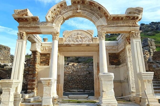 FOR CRUISERS: Best of Ephesus Tour with GUARANTEED ON-TIME RETURN - Virgin Mary’s House and the first 45 minutes