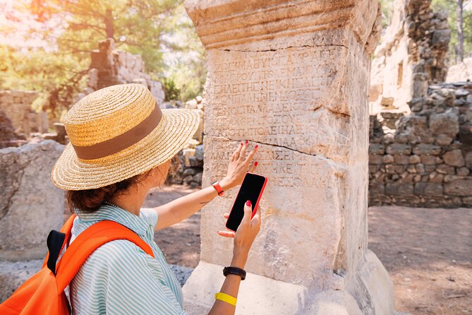 FOR CRUISERS: Best-Seller PRIVATE EPHESUS TOUR from Kusadasi Port - The Terrace Houses reveal Ephesus beyond its grand monuments