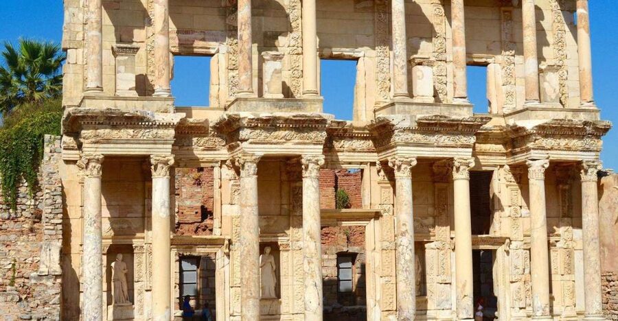 From Istanbul: 2-Day Ephesus, Pamukkale, & Hierapolis Tour - Why this two-day route works from Istanbul