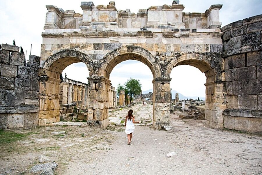 From Kusadasi and Selcuk: Pamukkale and Hiearapolis Tour - Guides can make or break a history-heavy day