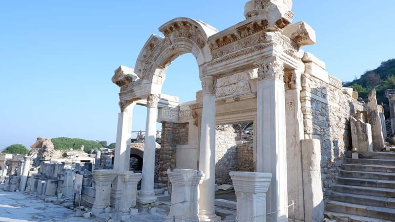 From Kusadasi: Ephesus Highlights Tour for Cruise Customers - The Temple of Artemis in a 20-minute visit