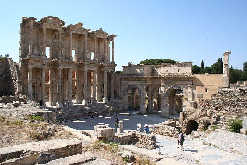 From Kusadasi or Izmir: Ephesus Private Tour - The lunch stop in Selcuk