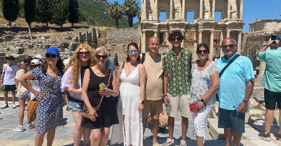 From Kusadasi Port: Best of Ephesus Tour (Skip-the-line) - Meeting your guide at Kusadasi Cruise Pier