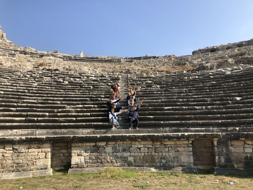 From Kusadasi: Priene, Miletos, and Didyma Private Day Trip - Lunch in Didyma and the practical tradeoff