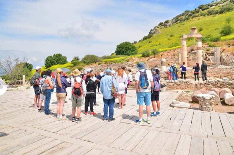 Kusadasi: Ephesus & House of Mary Small Group Tour w/Lunch - Reading the Library of Celsus beyond its famous facade