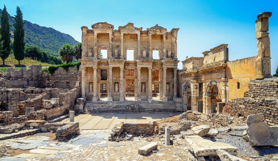 Kusadasi: Ephesus & House of Virgin Mary Fully Guided Tour - What the $39 price really covers