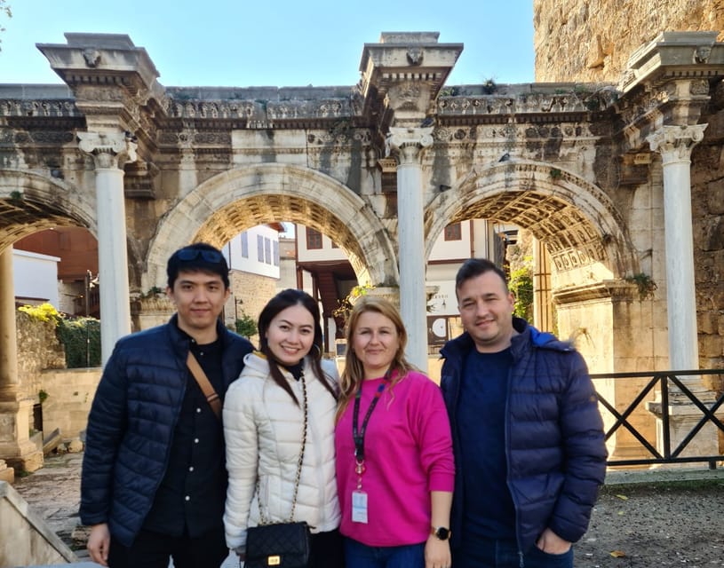 Kusadasi: EPHESUS PRIVATE PORT TOUR FOR CRUISES-SAVE TIME - Walking Ephesus from the upper gate