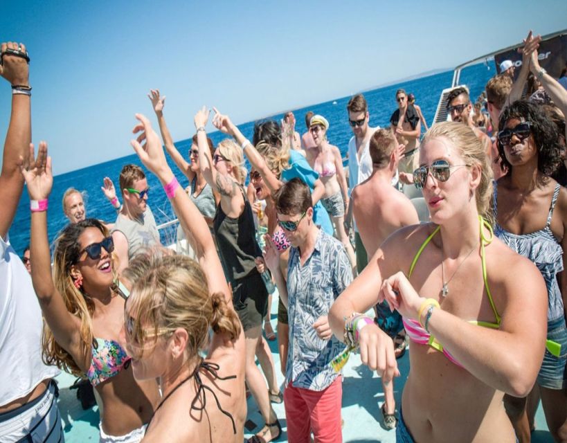 Kusadasi: Full-Day Boat Cruise w/ Lunch & Hotel Pickup - The first bay gives you two hours in the water