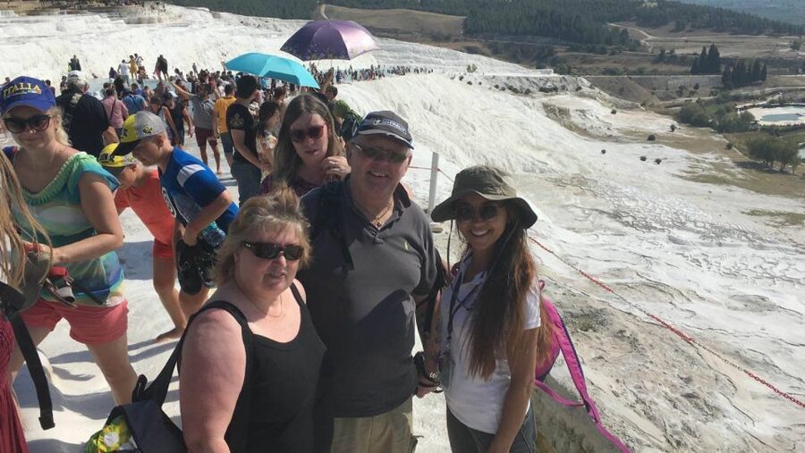 Kusadasi: Guided Pamukkale Tour - Lunch, workshops, and the middle of the day
