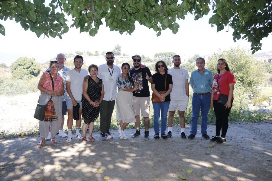 Kusadasi or Selcuk: Full-Day Ephesus Tour with Lunch - Sirince Village and fruit-flavored wine