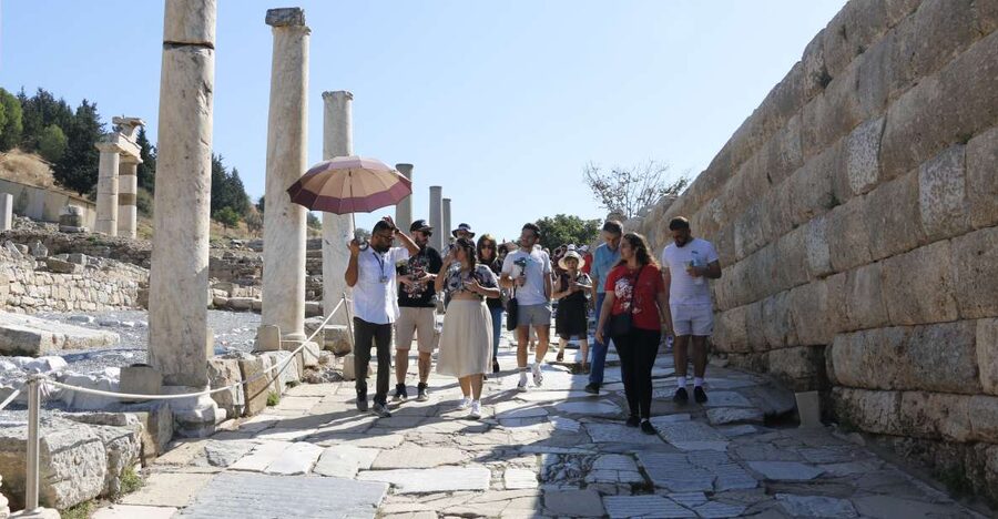 Kusadasi: Private Ephesus Day Trip with Pickup and Drop-off - Key points to know before booking