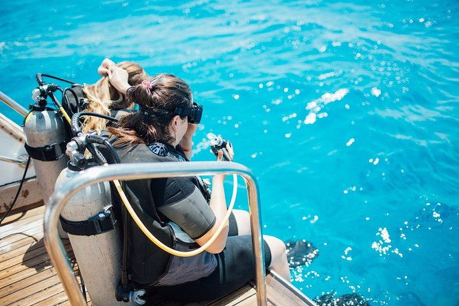 Kusadasi Scuba Diving Experience w/Instructor incl. Transfer - Learning the equipment before entering the water