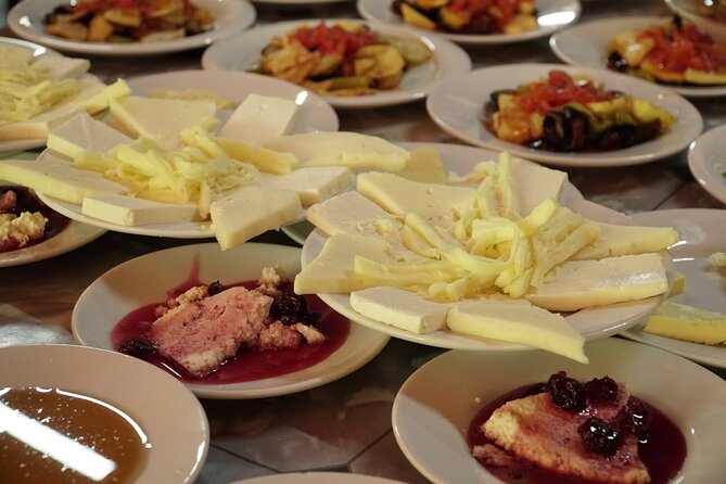 Kusadasi Selcuk Ephesus Gourmet and Street Food Tour - A food tour that leaves the cruise port behind
