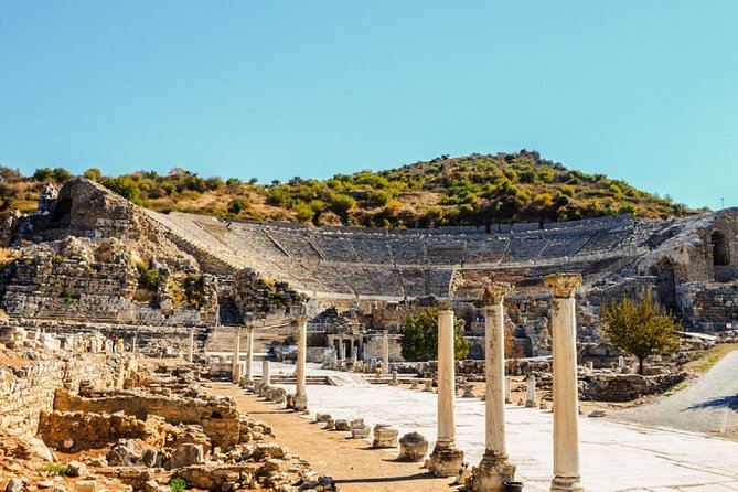 Kusadasi Shore Excursion: Ephesus Sightseeing Tour with Lunch - The House of the Virgin Mary
