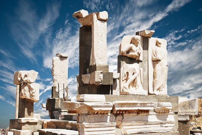 Kusadasi Shore Excursion: Ephesus Sightseeing Tour with Lunch - The Great Theater and Odeon