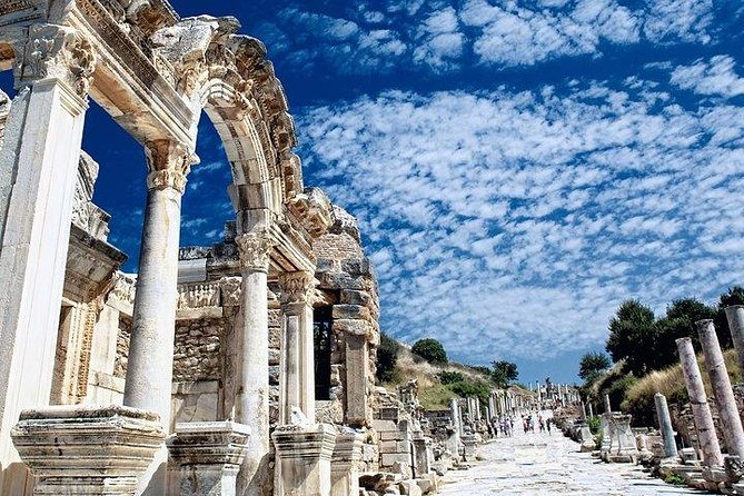Kusadasi Shore Excursion: Private Full-Day Tour to Ephesus, Didyma and Miletus - Miletus: a huge theater and a vanished harbor