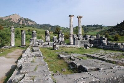 Kusadasi Shore Excursion: Private Tour to Ephesus including Basilica of St John and Temple of Artemis