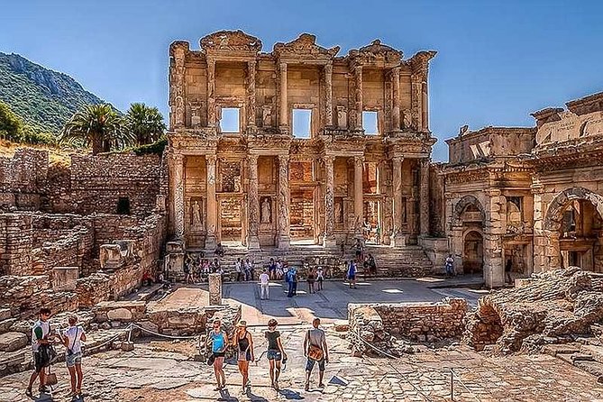 Mini Group Skip-The-Line: Best of Ephesus Tour From Kusadasi Port - Meeting Your Guide at Kuşadasi Port