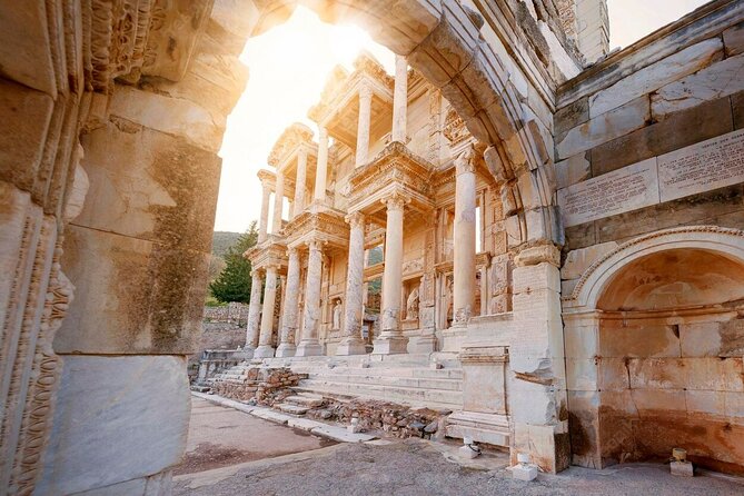 NEW: Private The Most Detailed Ephesus Shore Excursion / with Lunch - Walking Ephesus from Harbor Street to Curetes Street