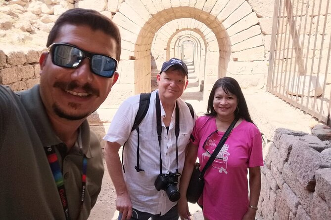 Pergamon&Asklepion Day Tour from Kusadasi / Izmir - Lunch with pide and chai