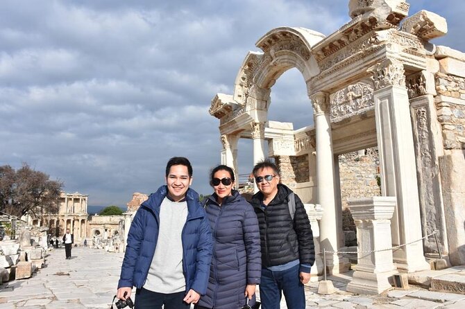 PRIVATE Ephesus Guide and Driver Tour from Kusadası Port - Timing, heat, and physical effort