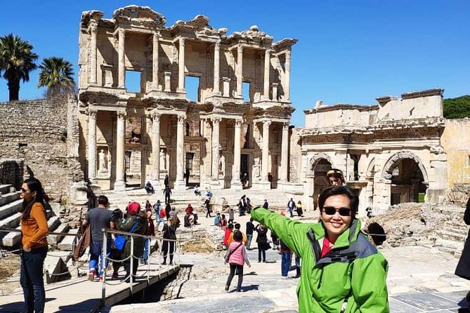 Private Ephesus & House of Mother Mary Tour - Visiting the House of Mother Mary on Bülbül Mountain