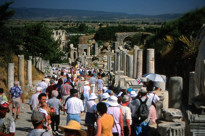 Private Ephesus & Sirince Village Tour from Kusadasi/Ephesus Port - Meeting your guide at Kusadasi Port