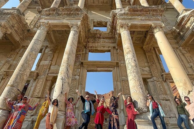 Private Ephesus Tour, ON TIME RETURN GUARANTEE - Entering the Ancient City of Ephesus