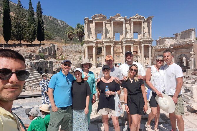 PRIVATE & GROUP: SKIP-THE-LINE EPHESUS with Wine Tasting & Lunch - Lunch and the road to Sirince
