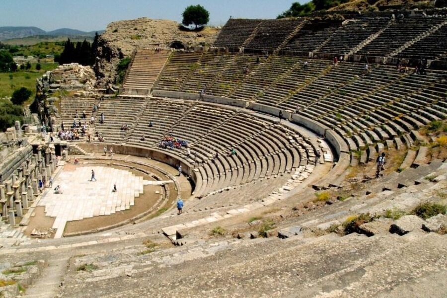 Private Skip Line Ephesus tour with lunch from the port - The House of Virgin Mary and a quieter change of pace