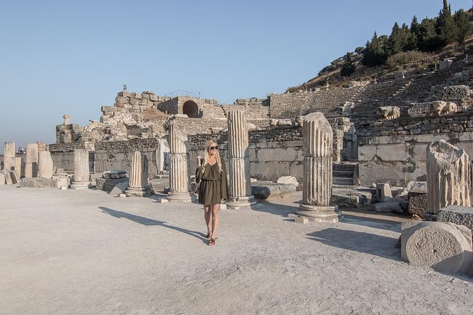 Private Tour : Customized Ephesus Private Tour - Meeting your guide at Kusadasi Cruise Port