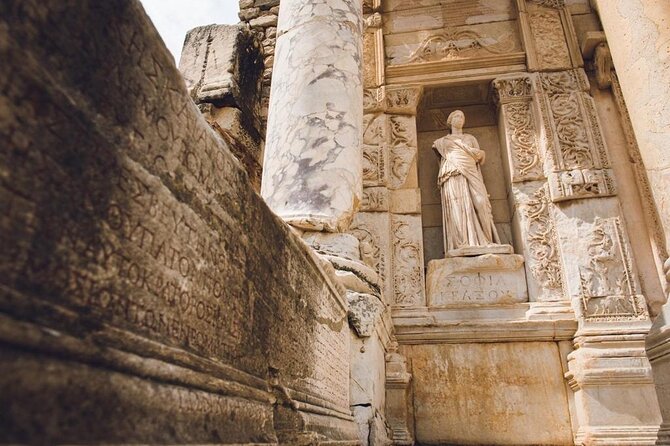 PRIVATE TOUR FOR CRUISERS: Mary's House (Meryemana) and Ephesus - The Temple of Artemis in ten focused minutes