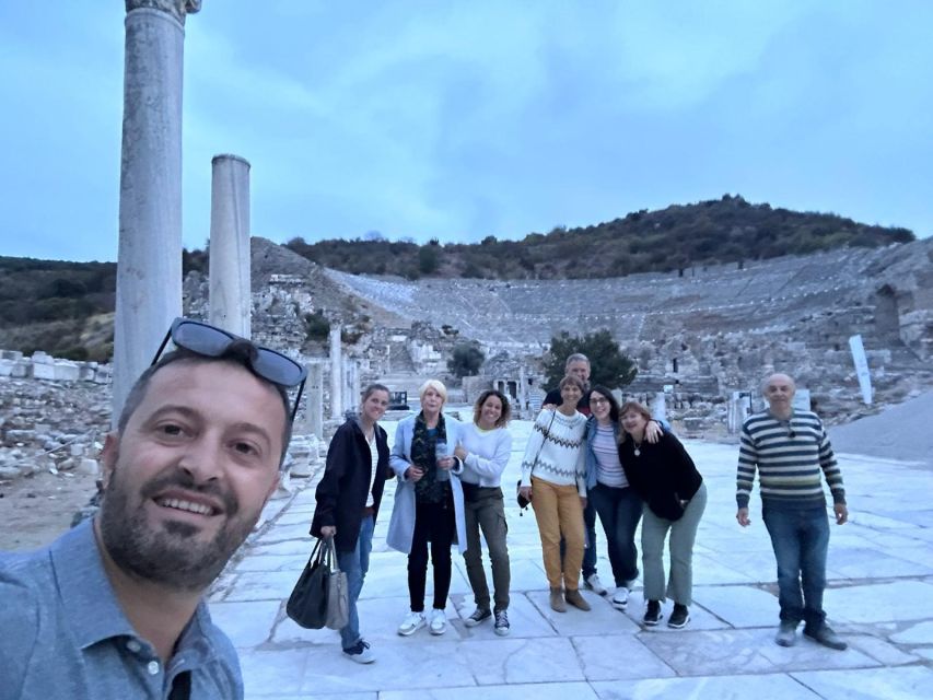 Private Tour in Ephesus and TraditionalTurkishBath from Port - Meeting your guide at Kusadasi Cruise Terminal
