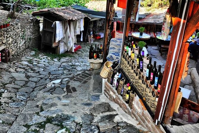 Sirince Village & Selcuk Bazaar Tour From Kusadasi - What to expect from the guide