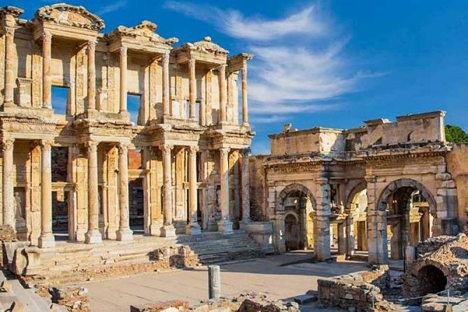 SKIP-THE-LINE: 4 Hours Ephesus Tour ONLY FOR CRUISERS from PORT - Golden Fringe and the one-hour carpet school stop